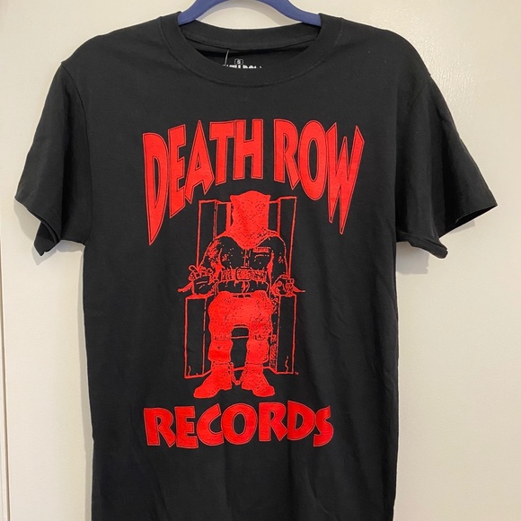 Tops - Black and red T-shirt